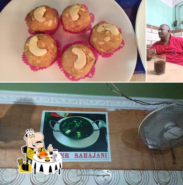 Food at Mayurbhanj Hotel & Bar