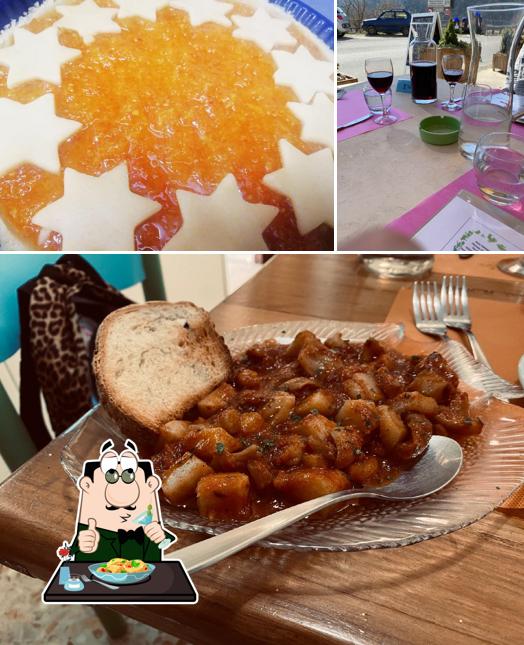 Questa è la immagine che presenta la cibo e bevanda di Ristorante "La riva del Lago "