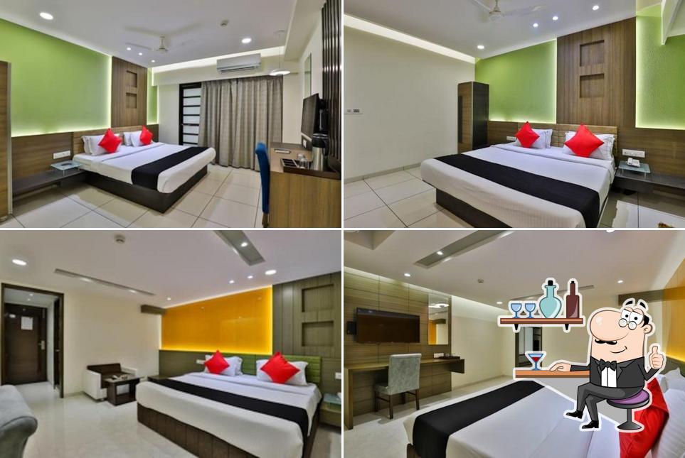 The interior of Hotel The Lotus Park Ellisbridge, Paldi, Ahmedabad