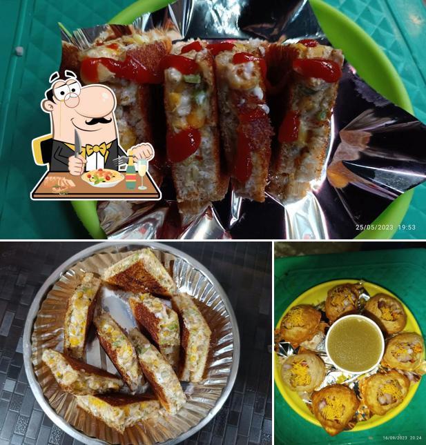Food at HINDUPUR CHATS