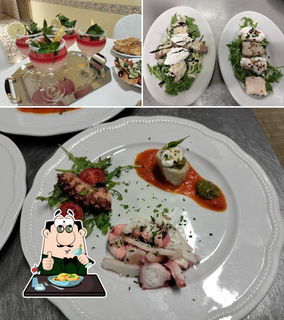 Platti al Bar Ristorante Il Pino
