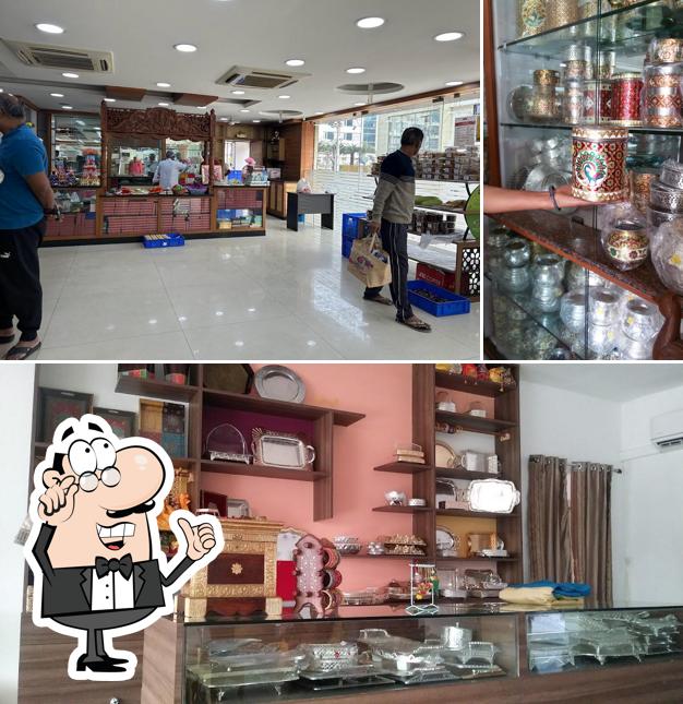 The interior of Vellanki Foods (Madhapur)