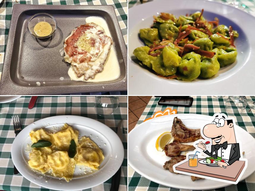 Cibo al Trattoria Sandoni