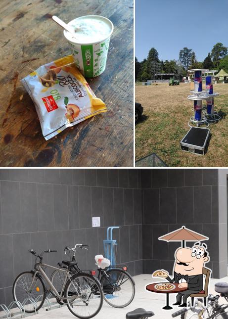 Gworks srls + DHsign + Amico Coffee si caratterizza per la esterno e bevanda