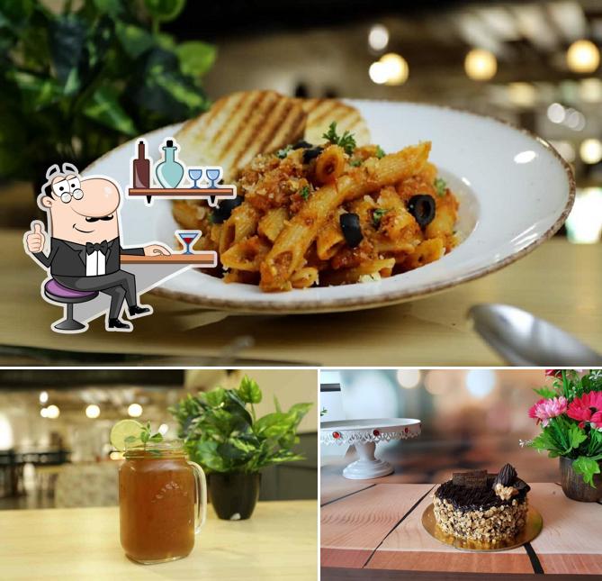 The image of interior and food at Bakers Oven