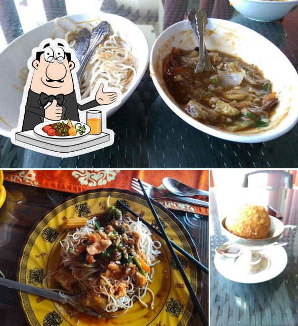 Food at Dynasty
