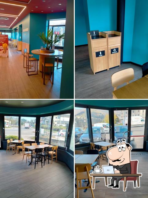 Siediti a un tavolo di La Piadineria