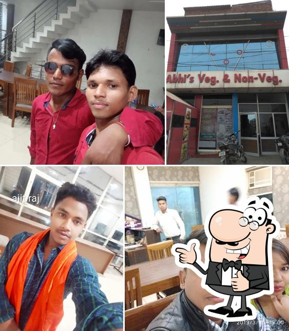 Look at this image of Hotel Paradise Dream (Restaurant & Banquets)