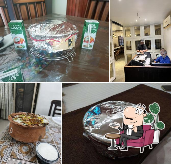 Check out how Bendys Kitchen looks inside