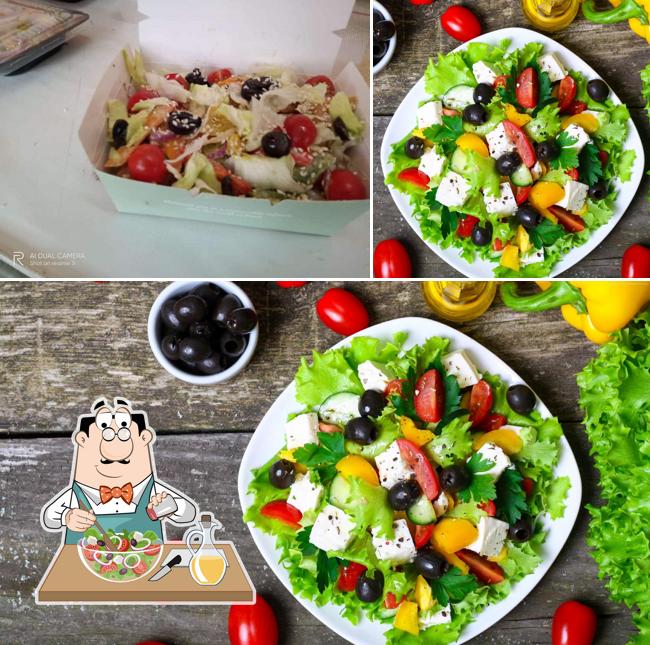Greek salad at GreeNox - Healthy Bites Healthy Lives