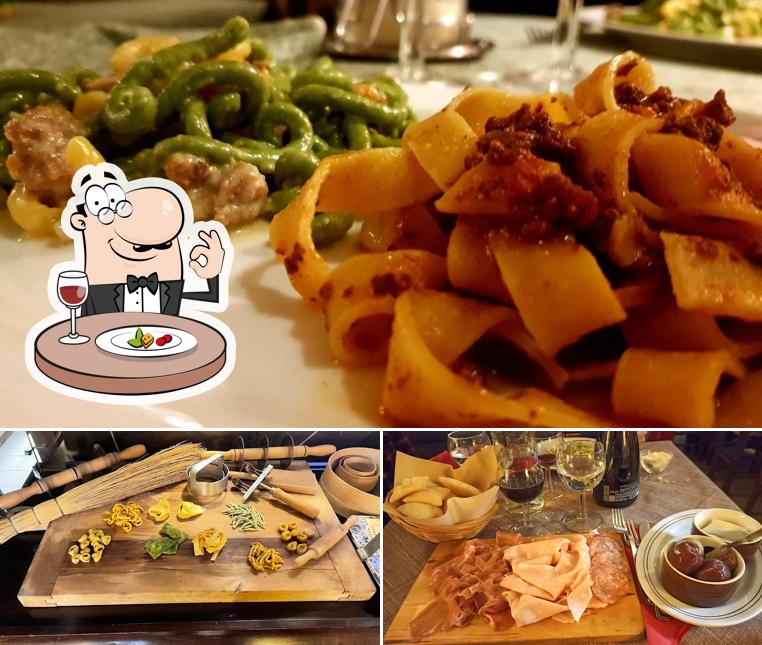 Platti al Trattoria Castellinaria