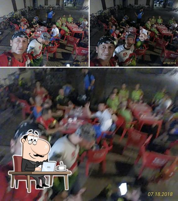 Gli interni di Bar L'angolo