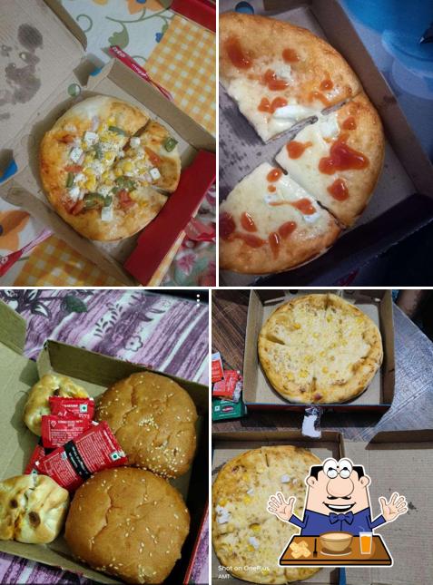 Food at KGF Pizza Point