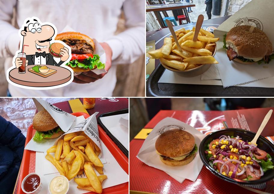 Ordina un hamburger a Take Away DUBROVNIK