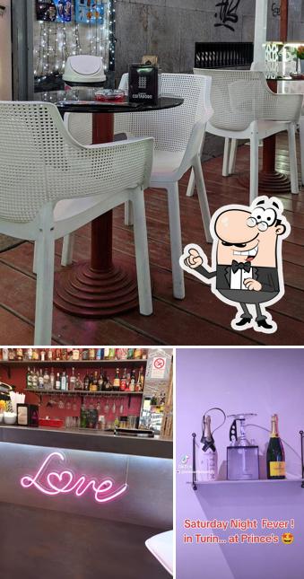Dai un'occhiata agli interni di Prince coffee bar