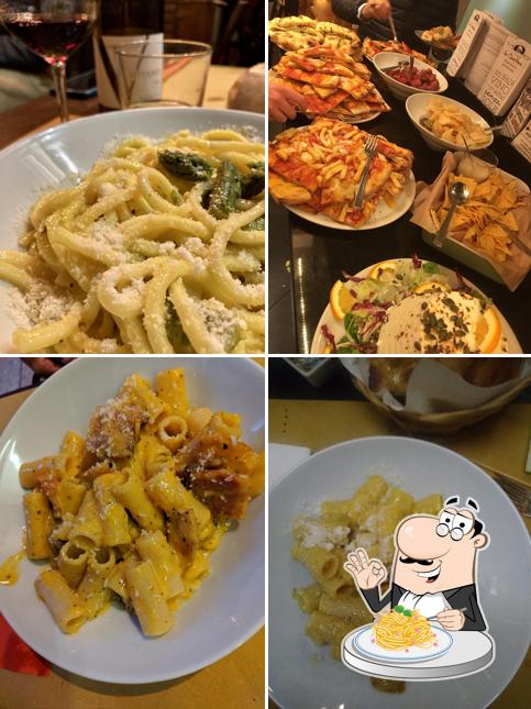 Spaghetti alla carbonara al Aroma de Roma