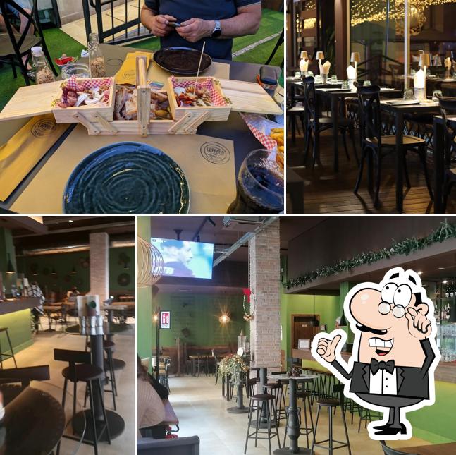 Siediti a un tavolo di Kasa falese