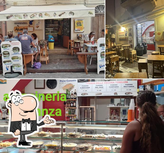 Gli interni di Paninoteca Costanza