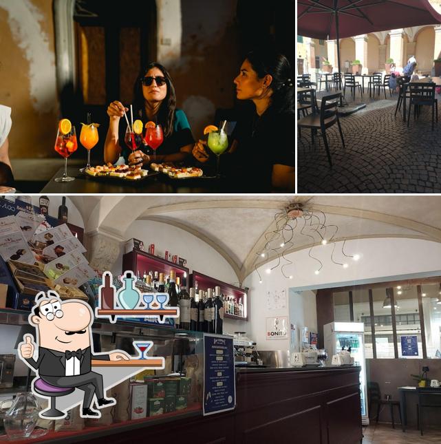 Gli interni di Bar Centrale Osteria Bistrot