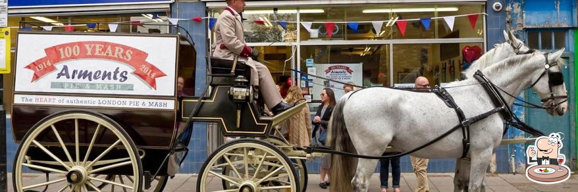 Meals at Arments Pie & Mash