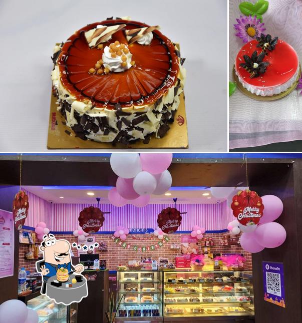 Food at Monginis Cake Shop