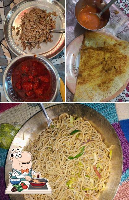 Chicken curry at Chow momos