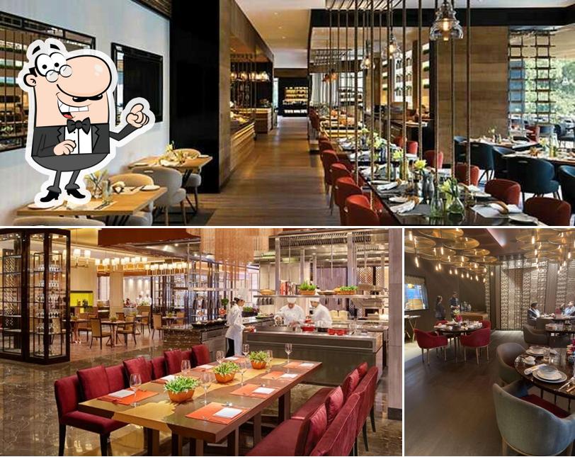Check out how Shang Palace looks inside