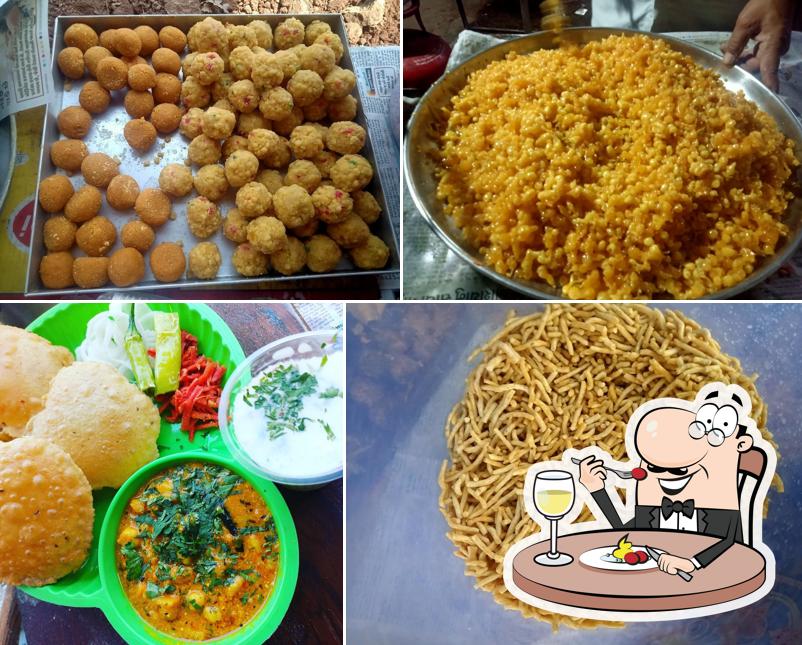 Meals at Giriraj Farsan