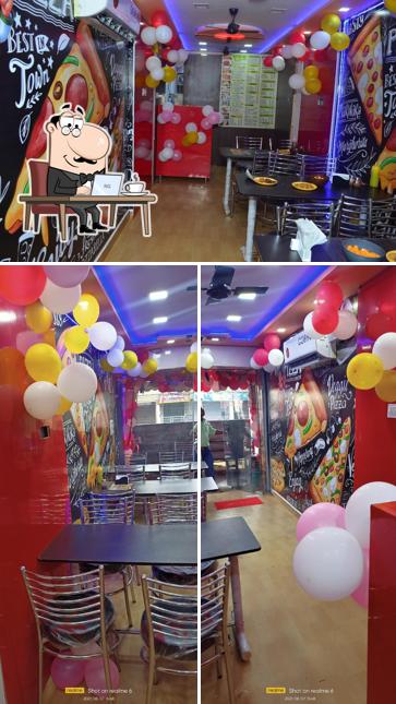 The interior of Mom's pizza junction