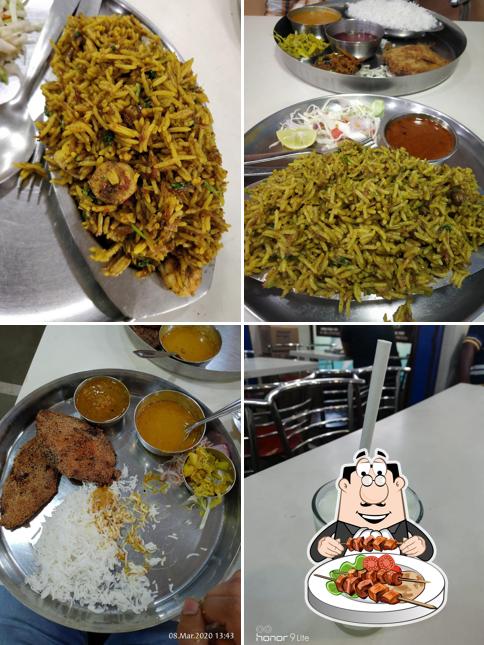 Meals at UDAY ahar graha