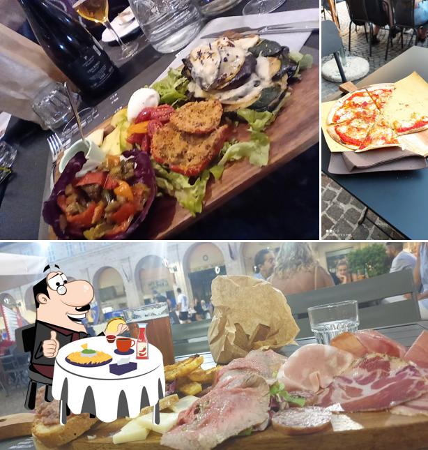 Piatto di formaggi al Locanda San Rocco Fermo