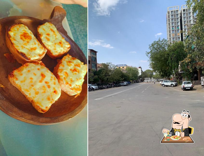 Meals at Chai Sutta Bar