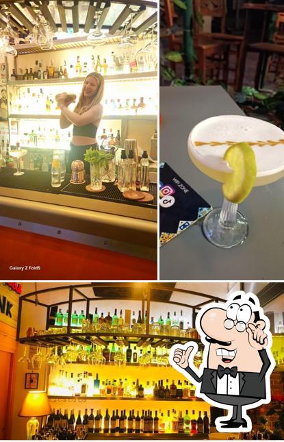 Dai un'occhiata agli interni di Al Corso Sicilian Food&Drink