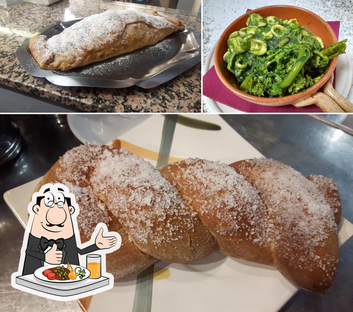 Platti al Malaika Cafe, Gelati e Snacks