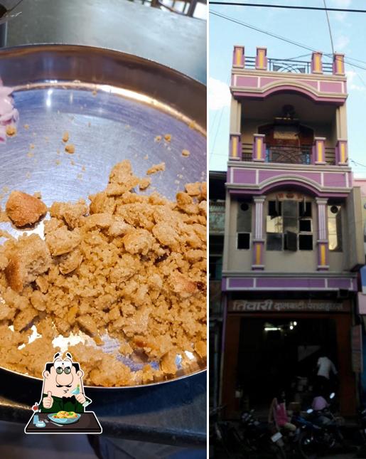 Meals at Tiwari Dal Bati and Paratha House