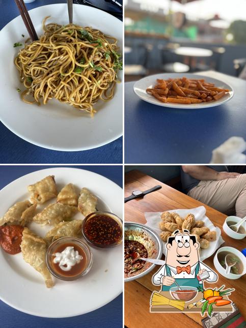 STATION TIBET - Best restaurant cafe in bylakuppe