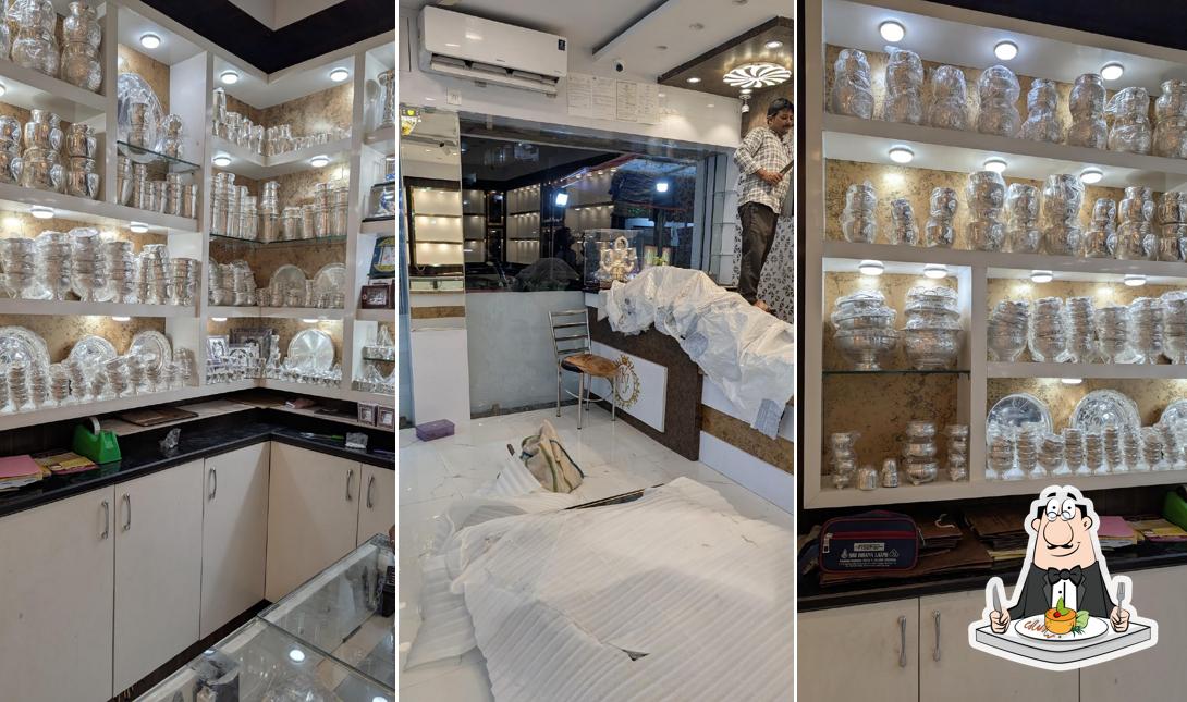 Meals at Jai Bhavani Tiffin Center