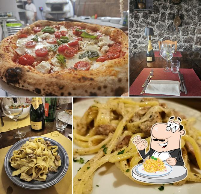 Spaghetti alla carbonara al Ristorante Pizzeria Nascondiglio Dell'Amore