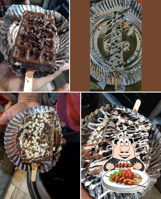 Food at WAFFLE HUB