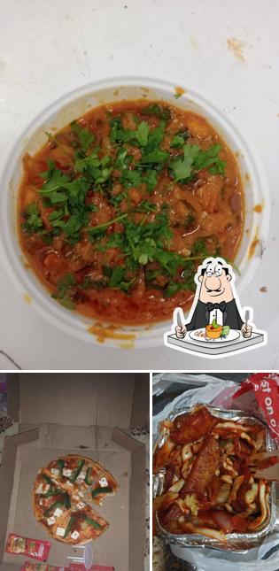 Food at Aunty Fast Food