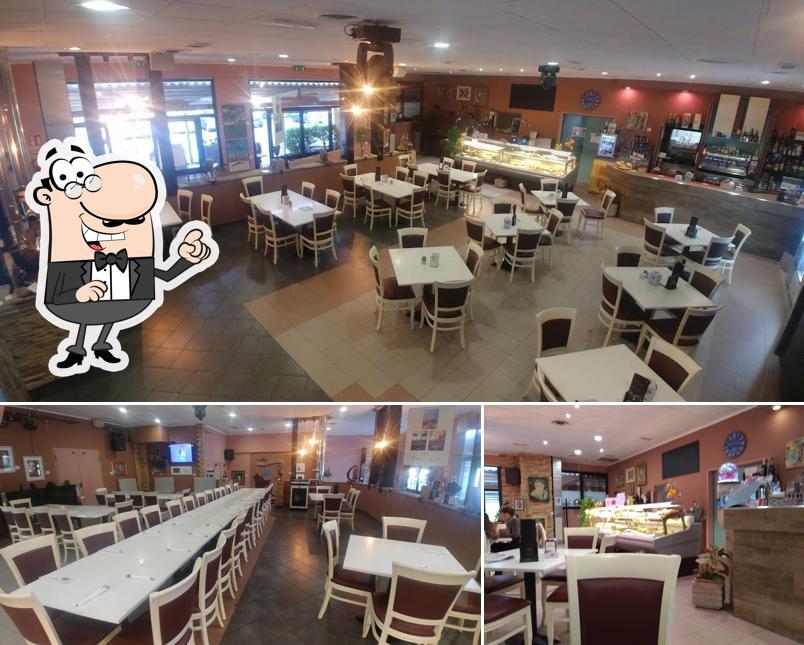 Gli interni di Kubí Café Pasticceria Bistrot