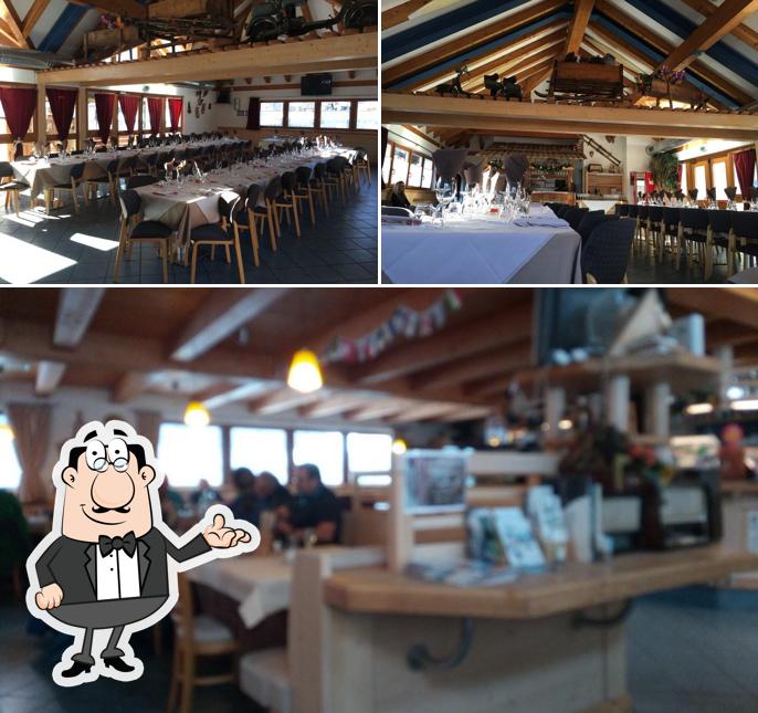 Siediti a un tavolo di La trattoria