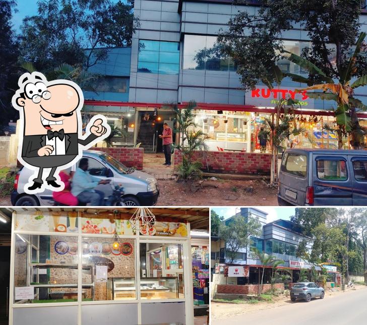 WAKAZ - Deli Bites is distinguished by exterior and interior