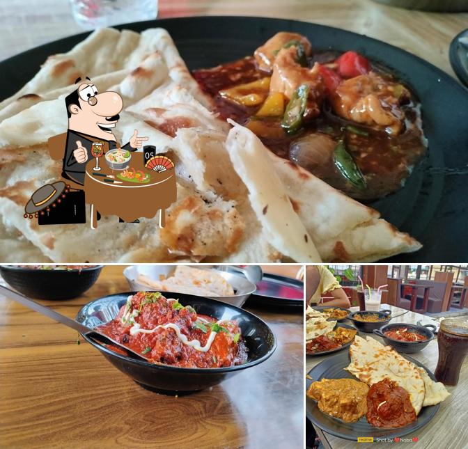 Naan at The Aromas of Punjab