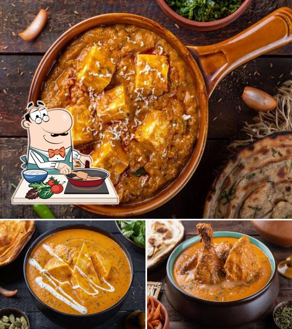 Chicken curry at Street Foods By Punjab Grill Anna Nagar West