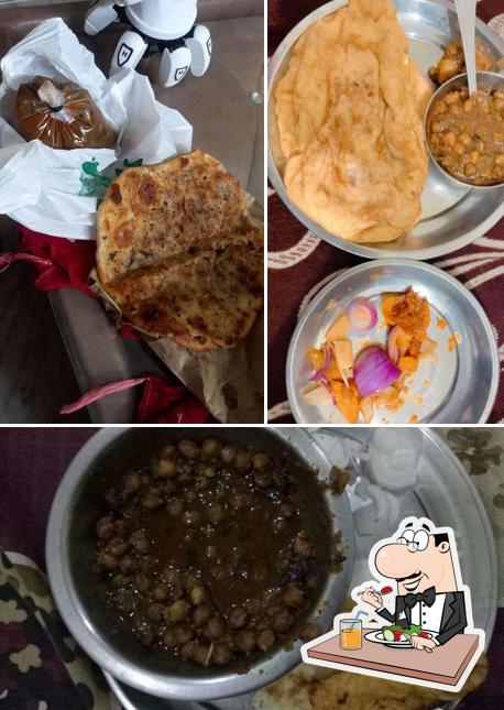 Food at NEW DELHI CHHOLE BHATURE