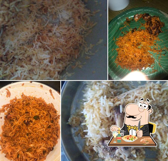 Pad thai at Pariwaar Restaurant & Banquet Hall