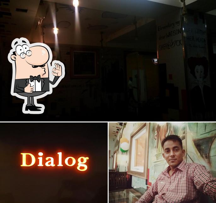 Look at the pic of Café Dialog