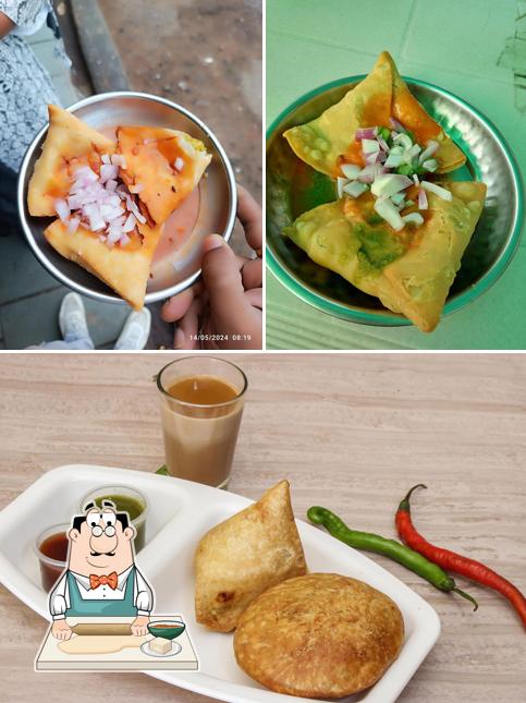 Samosa at Swagat Samosa Center