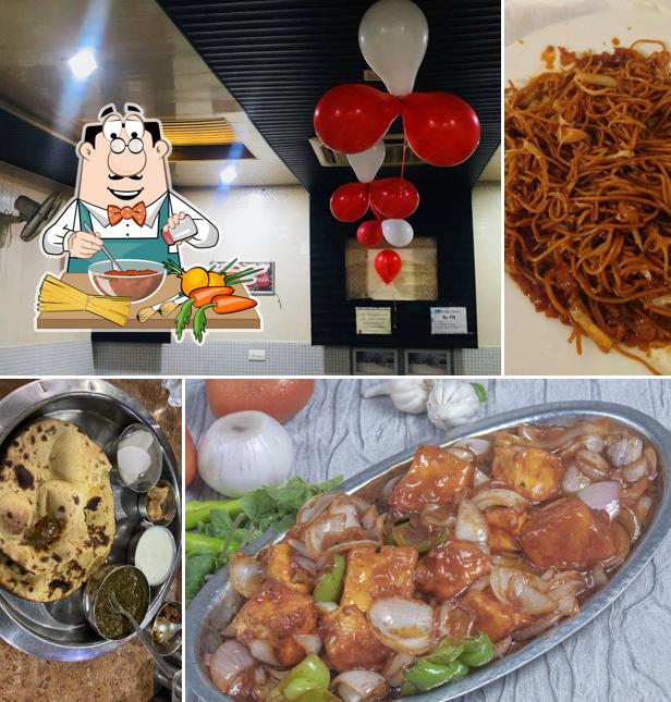 Spaghetti bolognese at Baithak dhaba